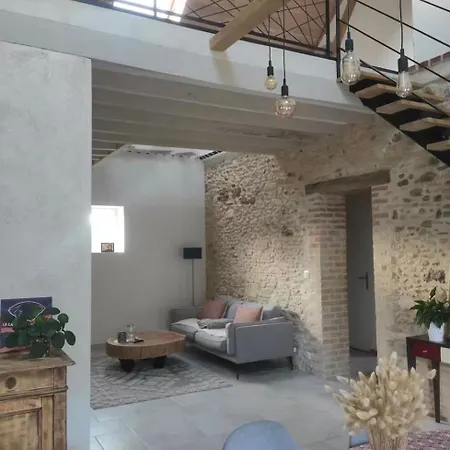 בית נופש House For 24 Of Le Mans *
