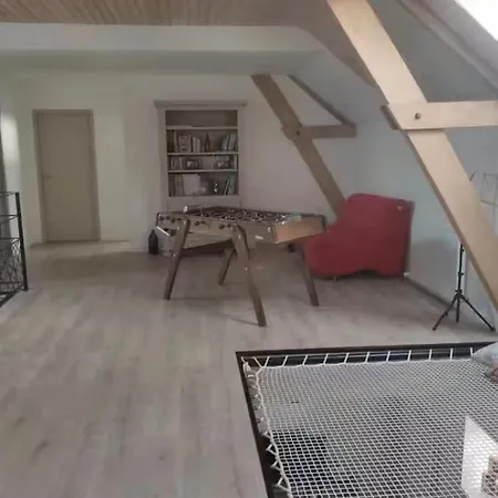 Dom wakacyjny House For 24 Of Le Mans Fillé